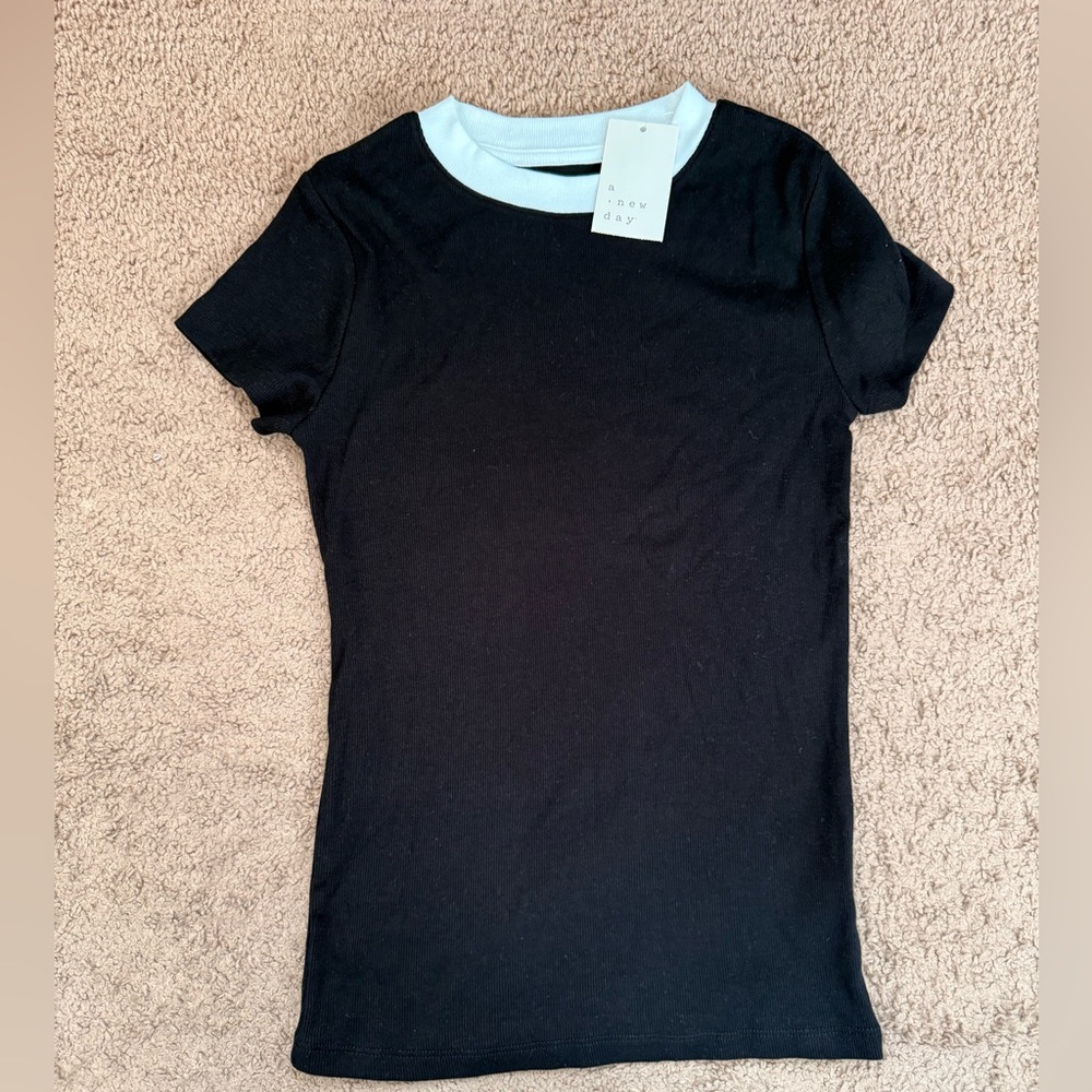 a new day Black and White Short Sleeve Rib Tee
